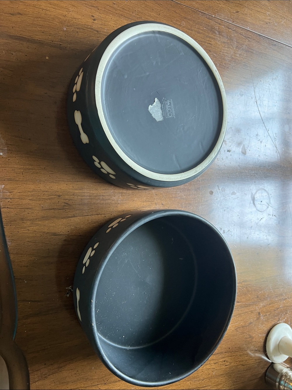 XL Ceramic Dog Bowl Set - Black with Cream Paw Print